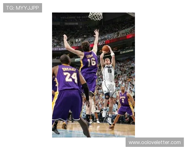 探索K8体育在线的最新赛事资讯与实时比分，助你第一时间掌握体育动态